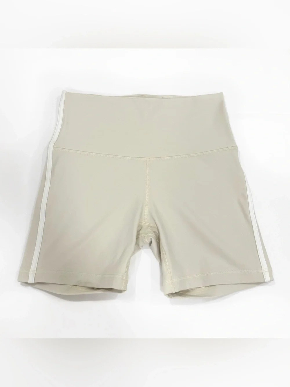 Lululemon athletica High-Rise Bike Shorts with Side Stripe in Bone | Size 8